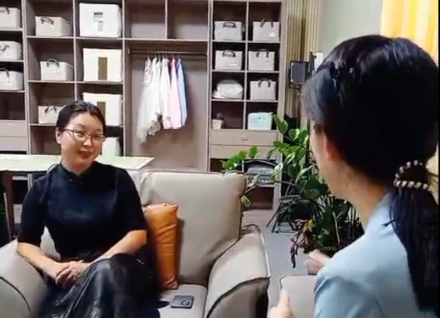 邻帮家政员工制阿姨到底有多“香”？雇主小姐姐来告诉你